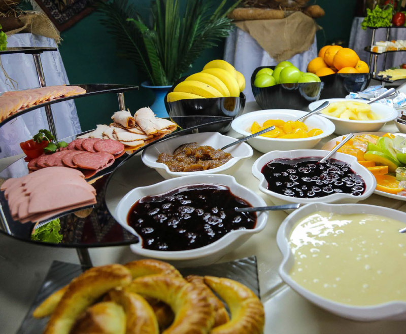 Lorem ipsum<br>dolor sit amet Lorem ipsum<br>dolor sit amet